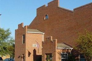 Nauvoo Family Inn & Suites Image