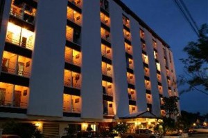 Nawarat Resort & Serviced Apartment Hotel voted 9th best hotel in Bang Phli