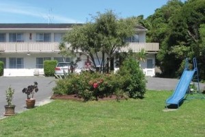 Newlands Court Motel Image
