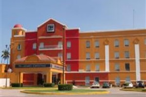 NH Hotel Lazaro Cardenas Image