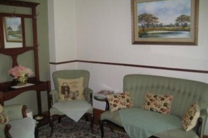 Oakhampton Bed & Breakfast East London Image