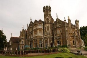 Oakley Court Hotel Windsor Image