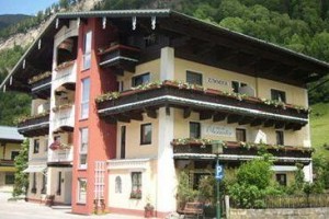 Oberreiter Am Dorfbrunnen Hotel Fusch an der Glocknerstrasse Image