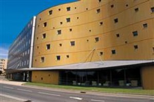 OnlySuites Paris CDG Image