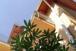 OrEL Apartments Heviz Image