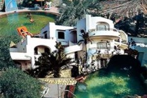 Paco Residence Image