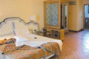 Palmasera Village Resort Image