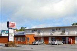 Pamola Motor Lodge Image