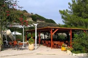 Panas Hotel Image
