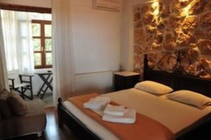 Papanikolaou Guesthouse Image