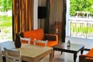 Parisis Villas voted 7th best hotel in Troulos