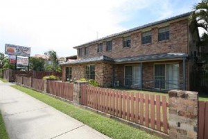 Park Beach Resort Motel Image