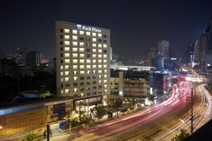 Park Plaza Sukhumvit Bangkok Image