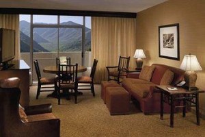 Park Vista - DoubleTree by Hilton Hotel - Gatlinburg voted 2nd best hotel in Gatlinburg