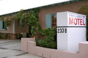 Pavilions Motel Image