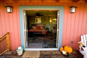 Pearlessence Vineyard Inn Image