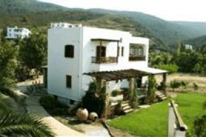 Pegasus Studios & Apartments voted  best hotel in Skyros