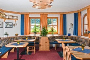 Pension Christian Strolz Sankt Anton am Arlberg Image