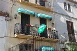 Pension Mitus Canet De Mar voted  best hotel in Canet de Mar