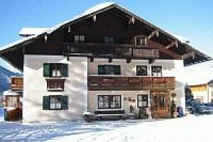 Pension Stöllinger Fuschl am See Image