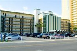 Peppertree by the Sea Image