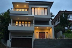 Permai Villa Dago Bandung Image