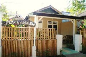 Permata Bungalows Image