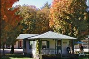 Perry's Motel & Cottages Image