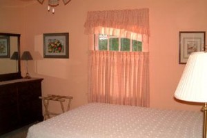 Pheasant Country Inn Bed & Breakfast Image