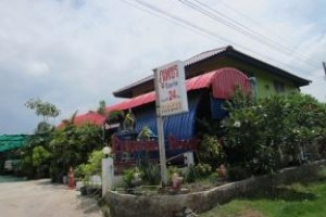 Phuphet Resort Petchaboon Image