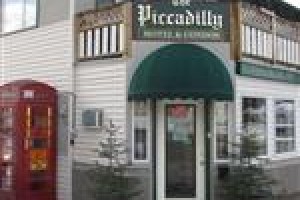 Piccadilly Motel Image