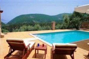 Pilikas Luxury Villas voted  best hotel in Stavros