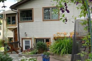 Pine Cones Bed & Breakfast Image