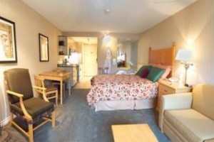 Whistler Pinnacle Hotel Image