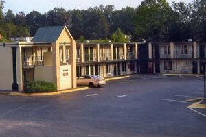 Plaza Inn Morganton Image