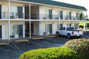 Plaza Inn Springfield Image