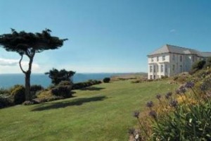 Polurrian Bay Hotel voted  best hotel in Mullion