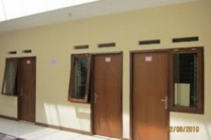 Pondok Nirom Hotel Image