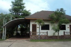 Ponthong Hotel Image