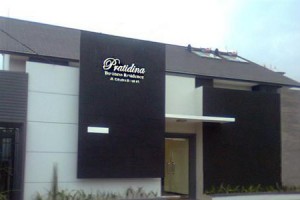 Pratidina Hotel Image