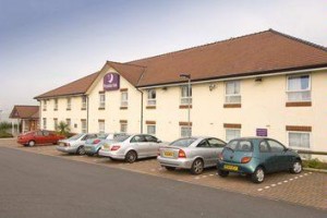 Premier Inn Central Oldham Image