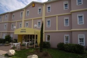 Ptit Dej Hotel Ageris La Chapelle-St-Mesmin voted 4th best hotel in La Chapelle-Saint-Mesmin