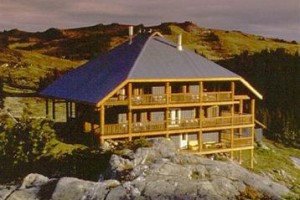 Purcell Mountain Lodge Image