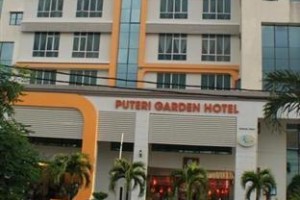 Puteri Garden Hotel voted 8th best hotel in Klang
