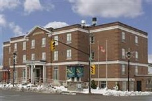 Quality Hotel Champlain Waterfront voted 10th best hotel in Orillia