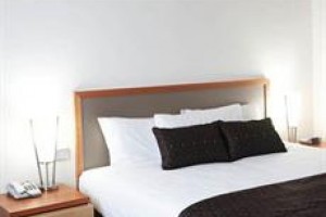 Quality Hotel on Olive Image