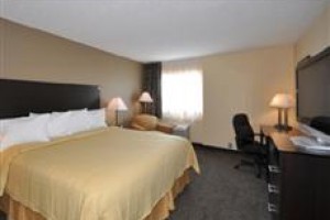 Quality Inn and Suites Mattoon Image