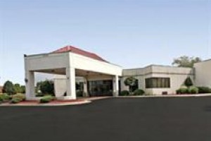 Quality Inn Burlington (North Carolina) voted 5th best hotel in Burlington 