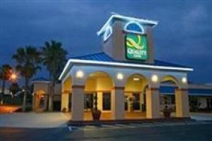 Quality Inn Maingate Four Corners voted 9th best hotel in Davenport