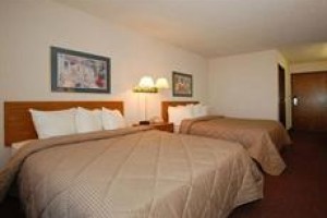 Quality Inn Reedsburg Image